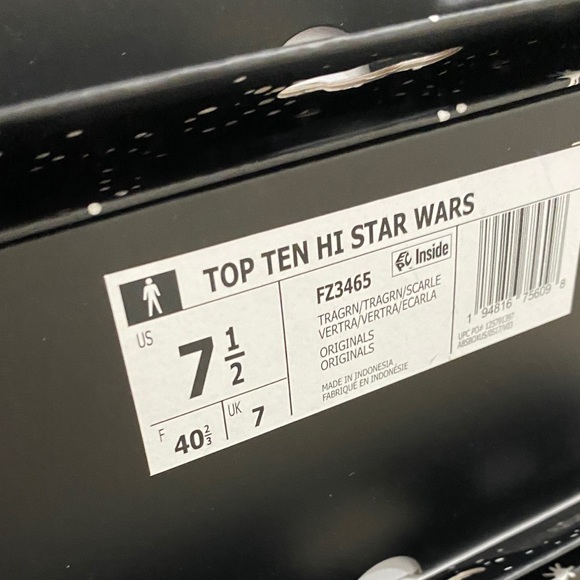 NEW in BOX - BOBA FETT Star Wars Mandalorian Shoes - Picture 15 of 15